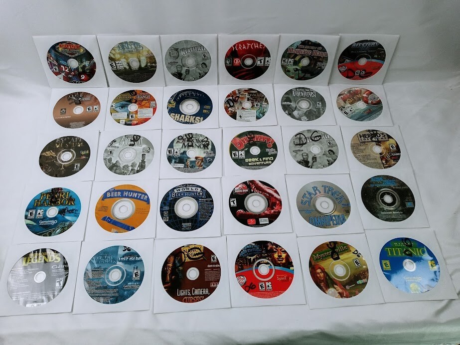 Lot of 30 PC Games Hidden Objects Mystery Adventure Discovery History Star Trek