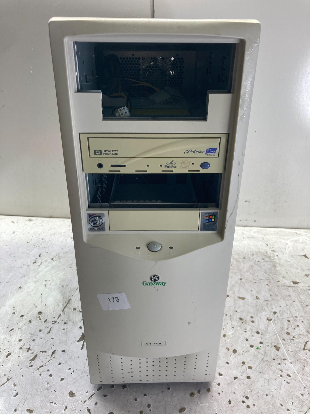 Gateway LPMINI-Tower GP6-400 Intel Pentium II 400MHz 128MB NO HDD