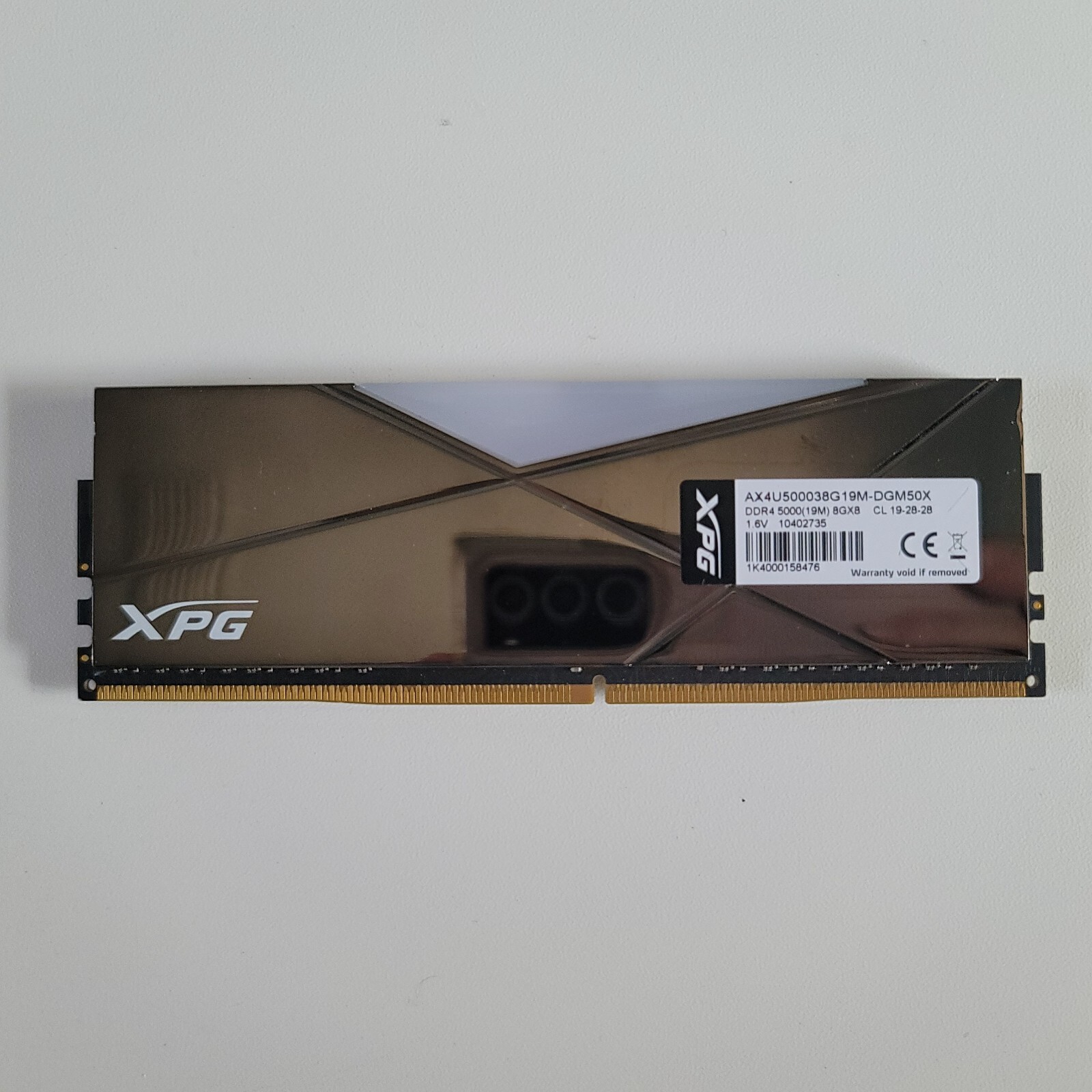 XPG Spectrix D50 Memory Module AX4U500038G19M-DGM50X 5000mhz DDR4 8gb