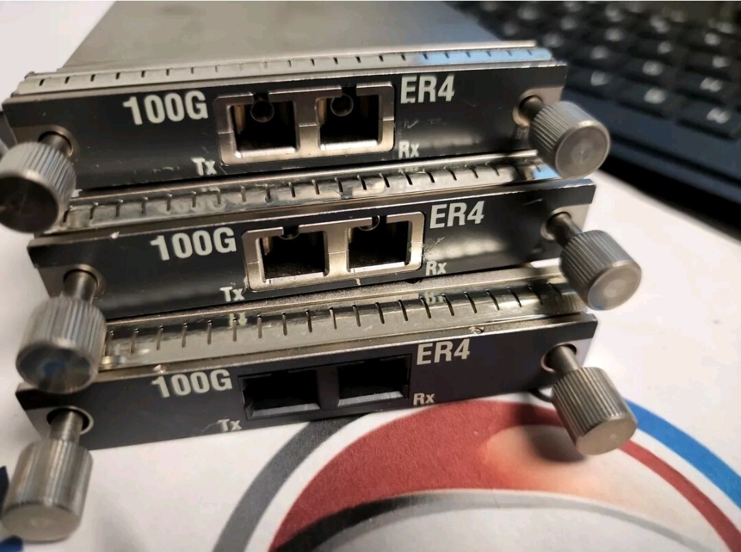 Cisco CFP-100G-ER4, 100GBASE-ER4 CFP Module- P/N: 10-2938-01 (Genuine)
