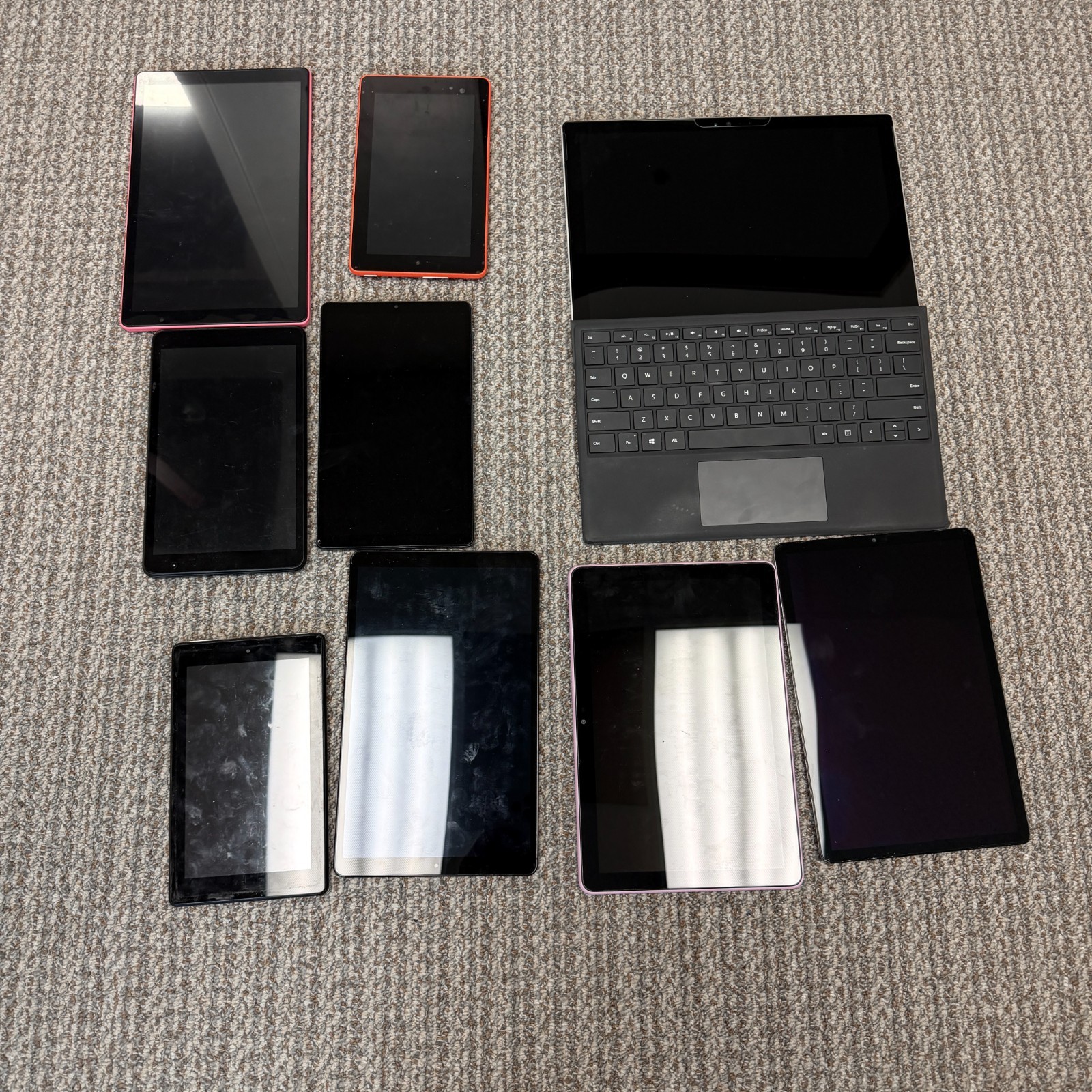 Lot of 9 - Tablets [UNTESTED, FOR PARTS]
