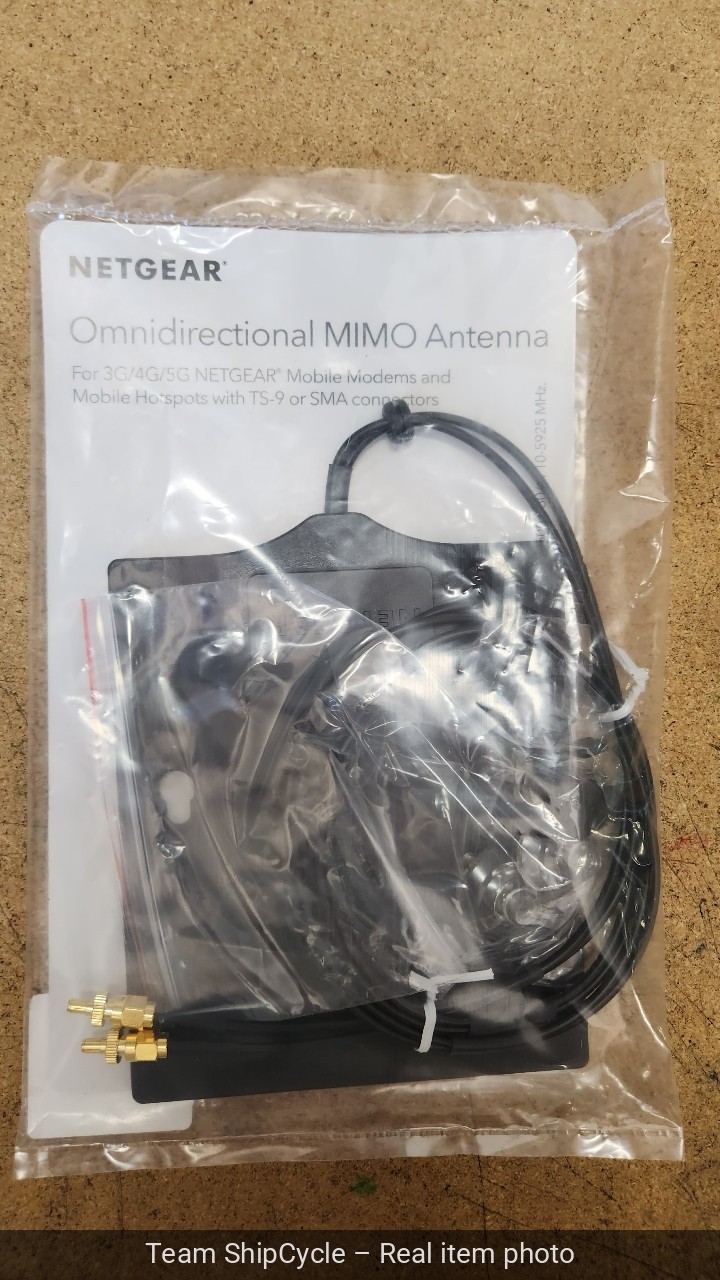 NETGEAR Omnidirectional MIMO Antenna 6000451  Enhances Performance of In G1N