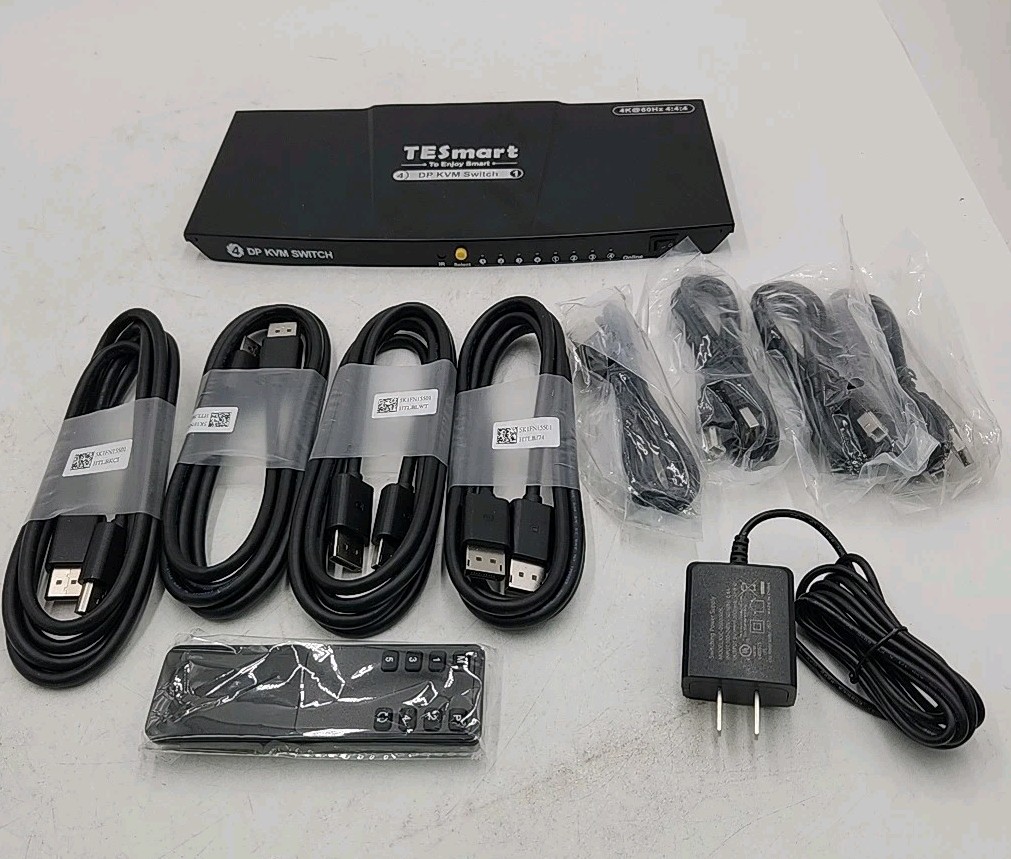 NEW Tesmart 4-Port 4K60 DP KVM Switch 4 Pcs 1 Monitor