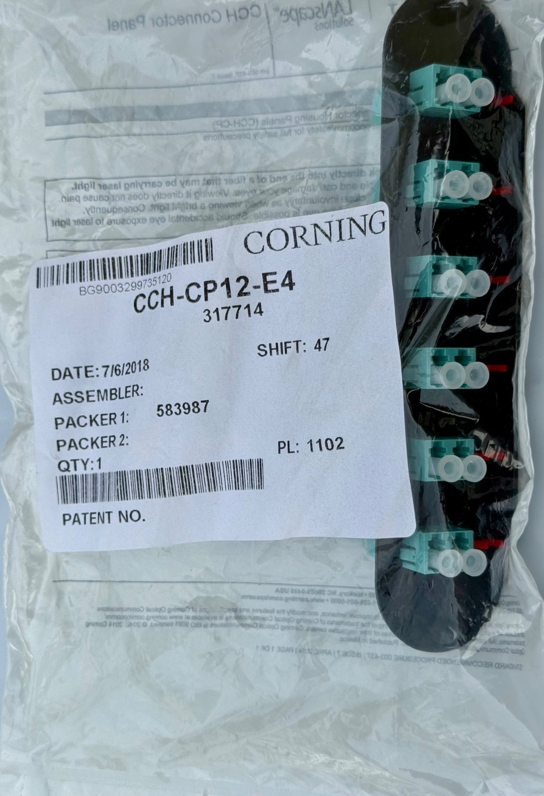 Corning CCH-CP12-E4 Corning Fiber Adapter Panel  with 6 LC Duplex  MM OM3