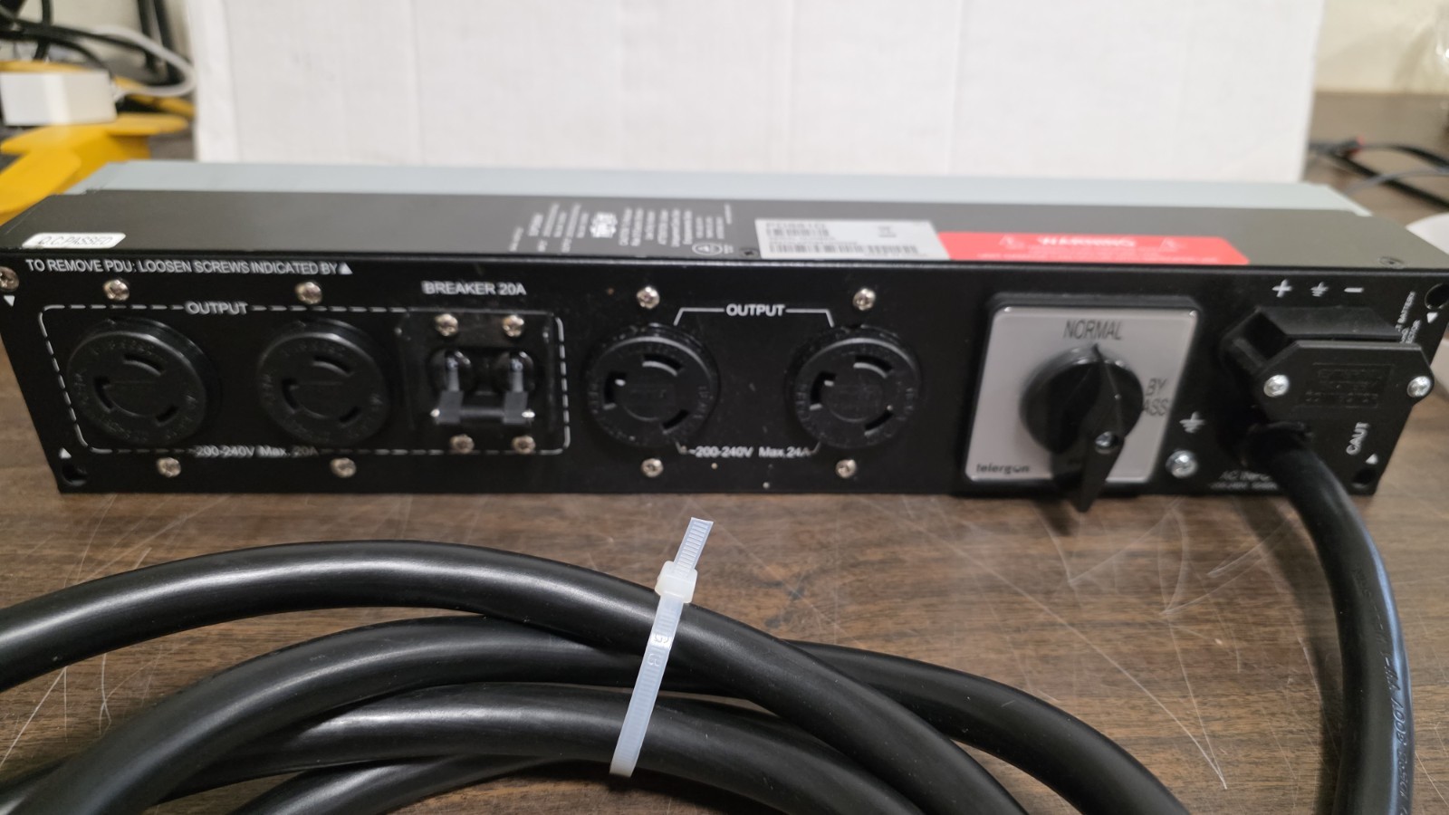 Tripp-Lite PD881D 24AMP Power Supply SUPDMB6K