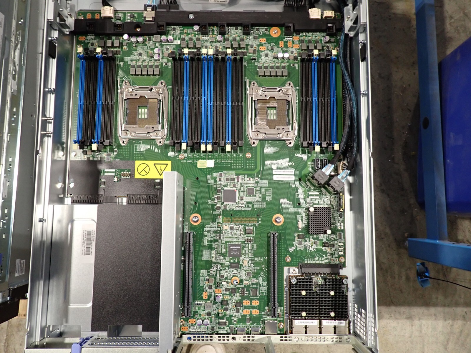 IBM 01EJ381 System Mainboard for San Volume Controller 01EJ350