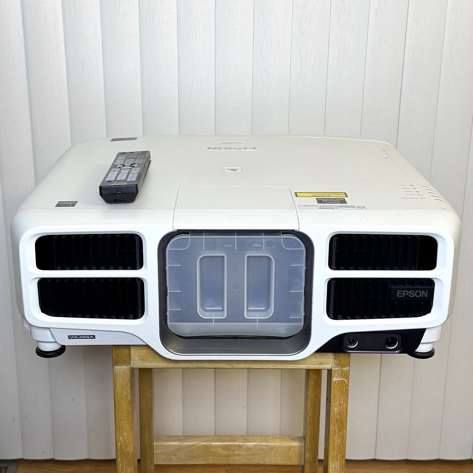 Epson Pro L1500U L1500UH Laser WUXGA 3LCD 12,000 Lumen 4K Enchancment Projector
