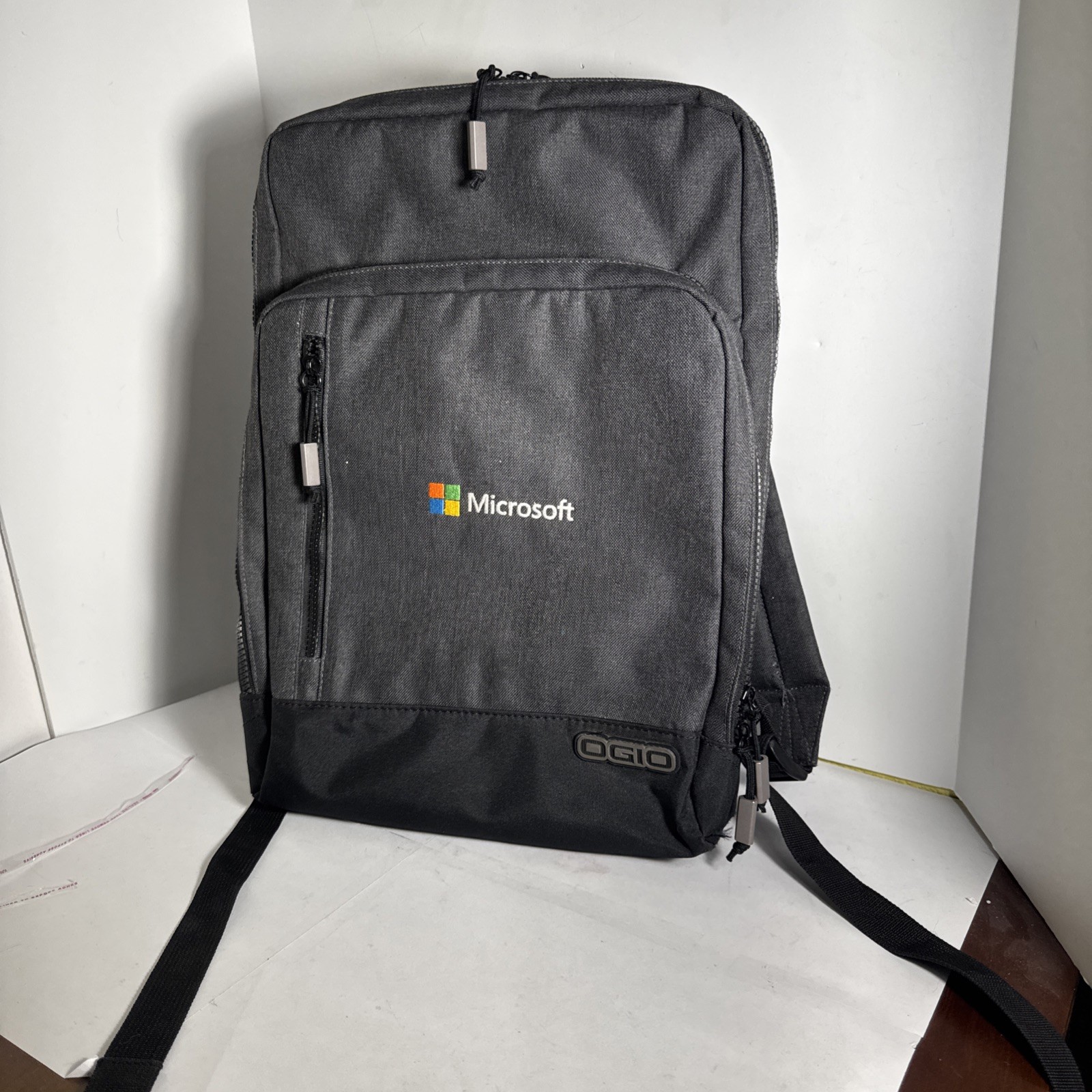 Microsoft Ogio Slalom Gray Laptop Backpack Work/Travel/School Bag Euc