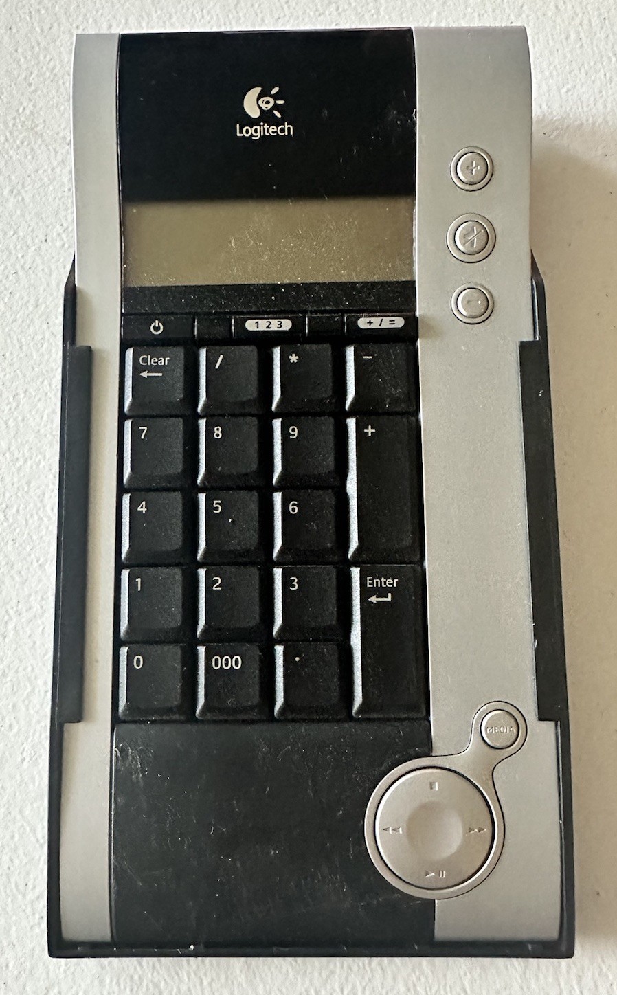 Logitech Cordless Numeric Pad Y-RX43 Wireless Keypad w/ LCD Screen&Cover–Tested