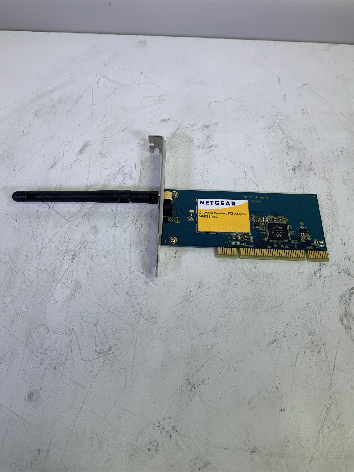 NETGEAR WG311 v3 RangeMax Wireless PCI Network Adapter Card - NG Q4B