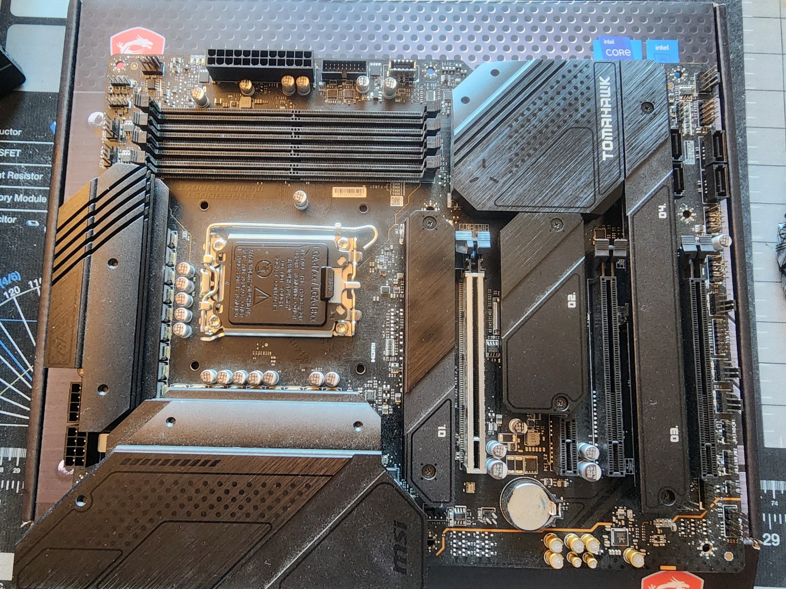 MSI MAG Z690 TOMAHAWK WIFI DDR5, Used, Accessories included