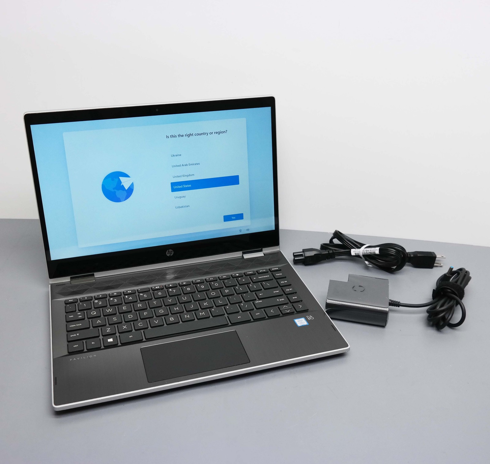 HP Pavilion X360 14m-cd0001dx 14" Core i3-8130U 8GB 500GB