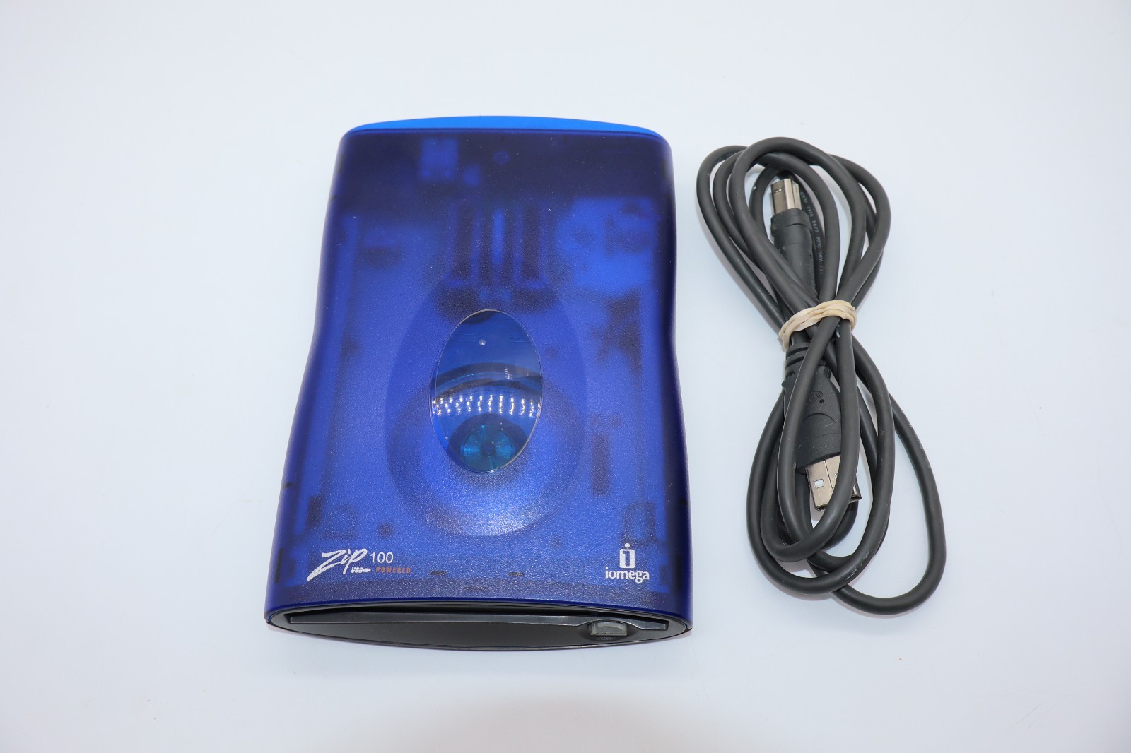 Iomega Zip 100 Z100USBS USB Powered External Drive 100MB Blue