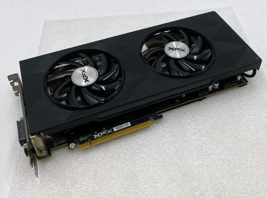 XFX R9-390P-8256 V5.0 AMD Radeon R9 390 Double D 8GB GDDR5 PCIe Graphics Card