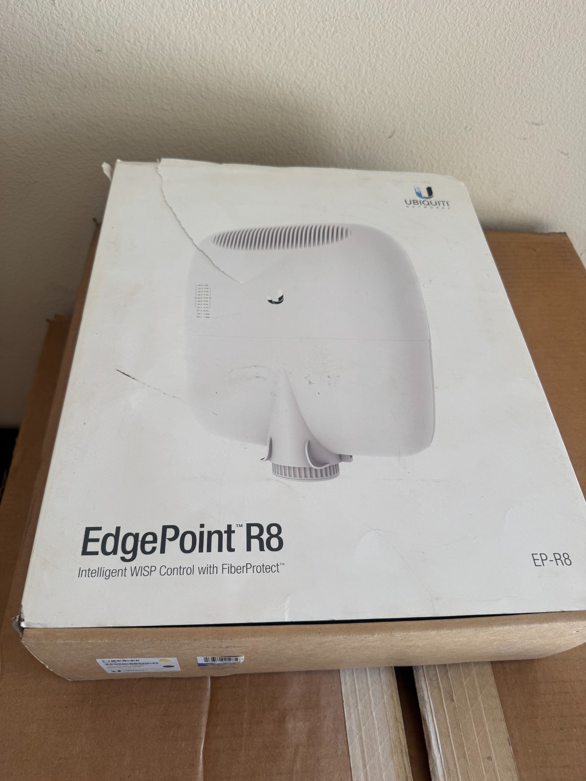 Ubiquiti EdgePoint EP-R8 Gigabit Router Wisp