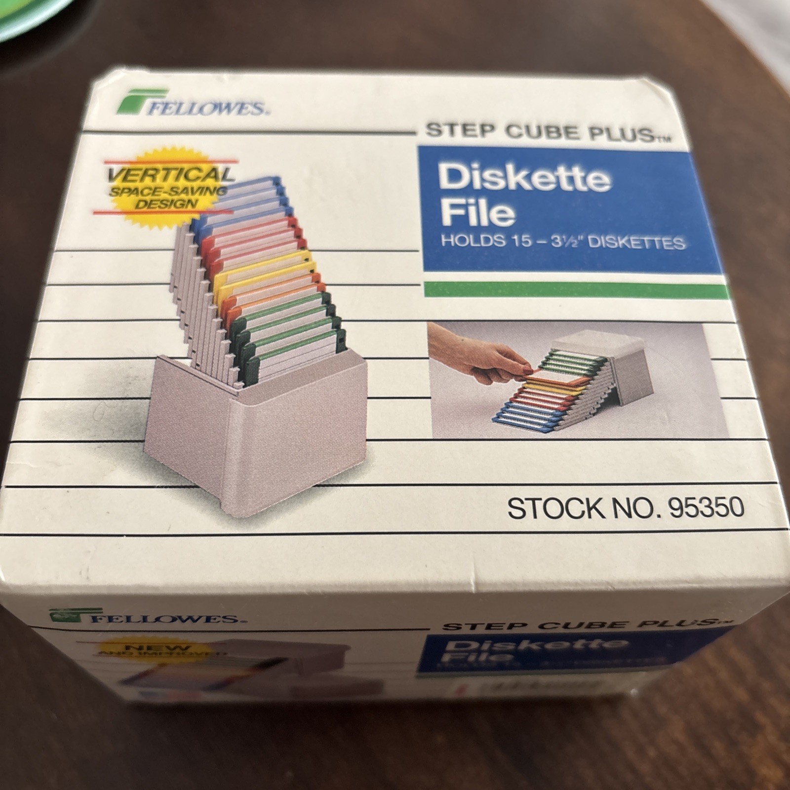 Fellowes Step Cube Plus Disk Holder, Holds 15 3.5" Disks *New*