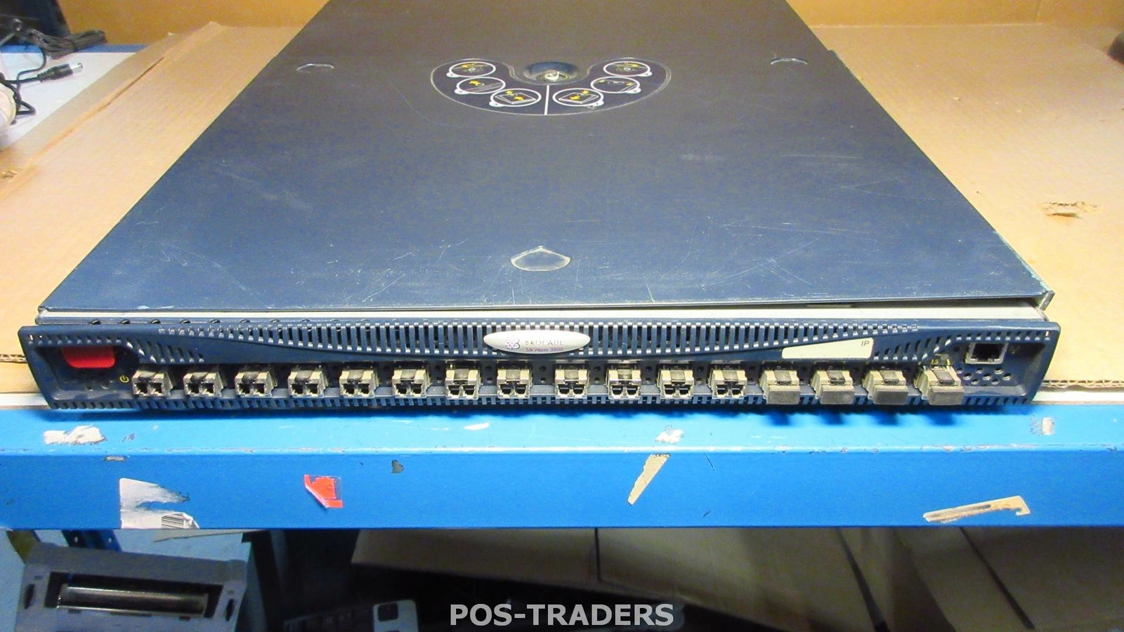 Brocade SilkWorm 3800 16-Port 2Gb/s SAN Fibre Channel FC Switch SK-3802-0000