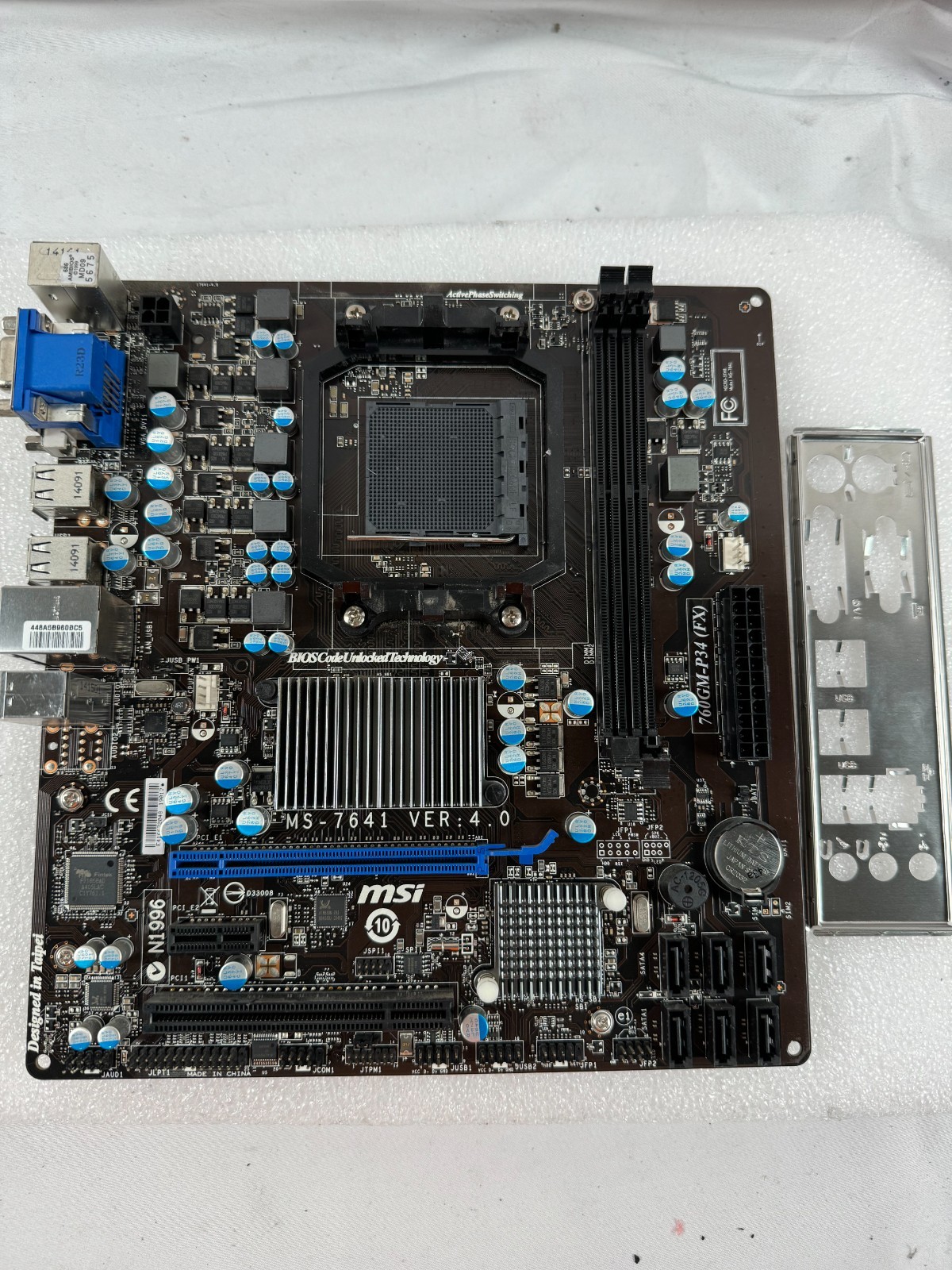 MSI 760GM-P34 (FX) AMD Socket AM3+ DDR3 SDRAM Desktop Motherboard