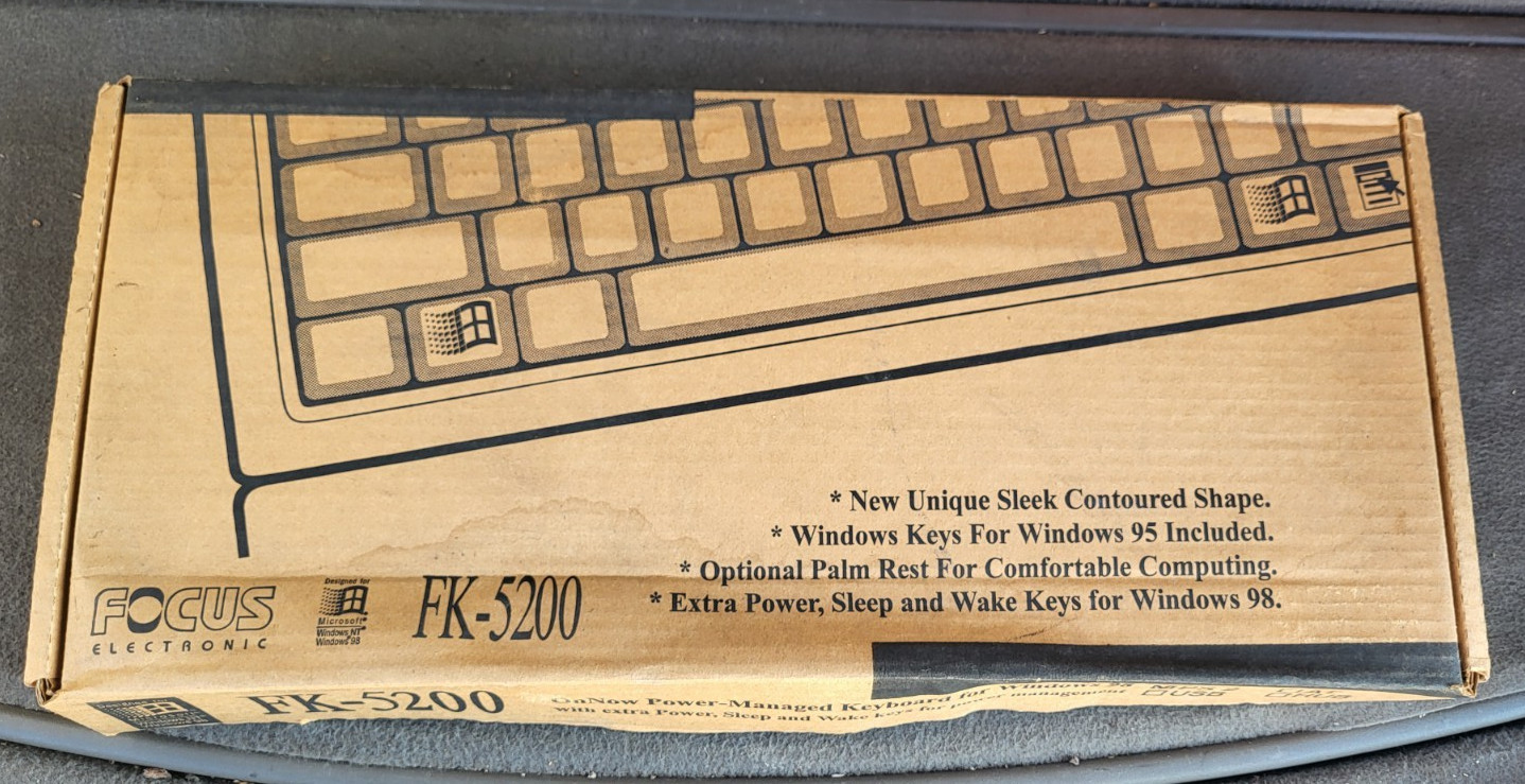 Vintage Focus FK-5200 Keyboard Clicky Brand NEW  PS/2