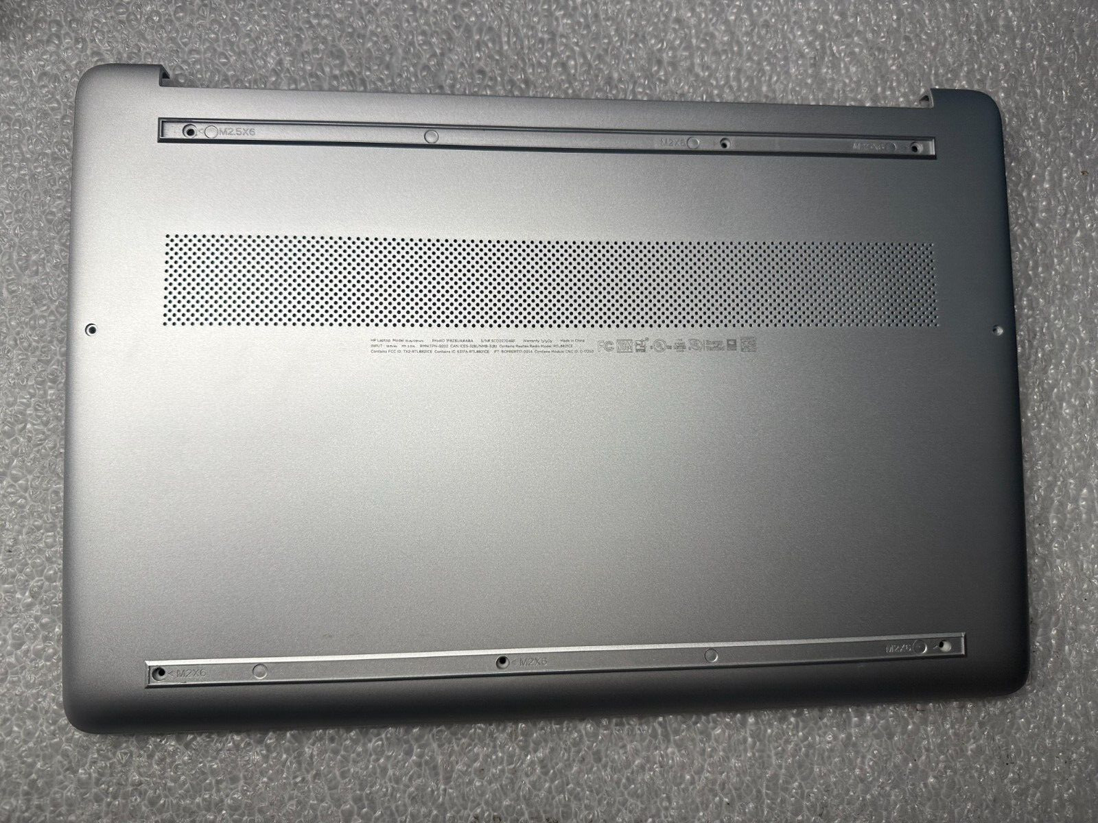 HP 15-dy2046ms bottom base case cover enclosure L63590-001