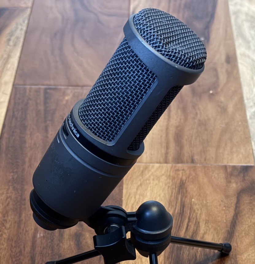 Audio-Technica Cardioid Condenser USB Microphone AT2020USBi and Tripod Stand