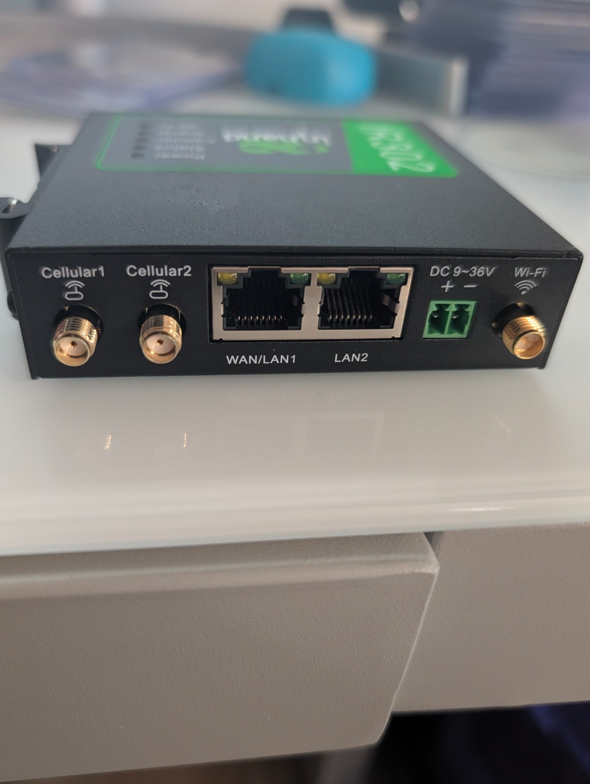InHand IR302 Compact Industrial 4G VPN Cellular Router WiFi LTE Cat4