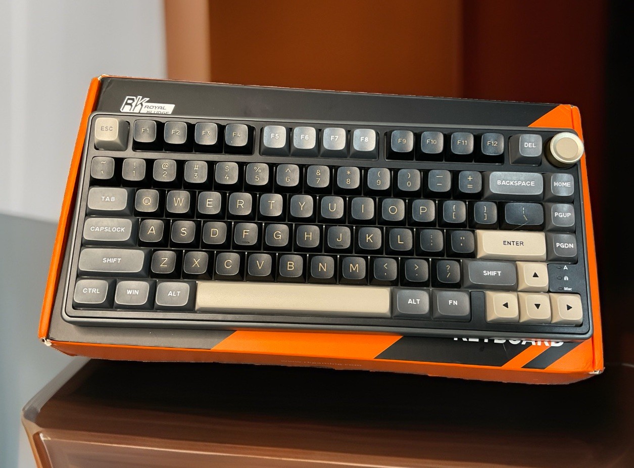 RK ROYAL KLUDGE R75 Wired Mechanical Keyboard
