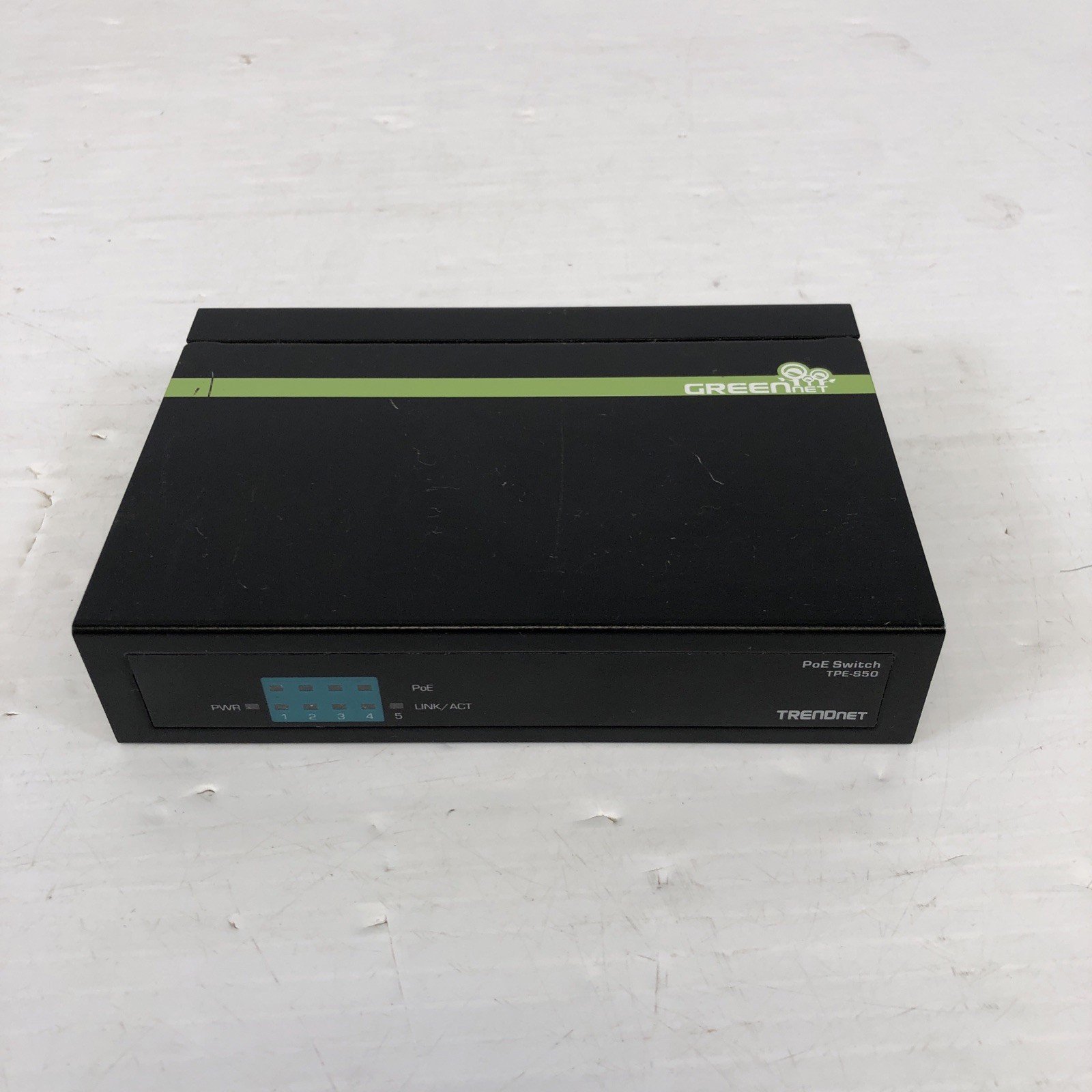 TRENDnet TPE-S50 / A  5-Port 10/100 Mbps PoE Switch