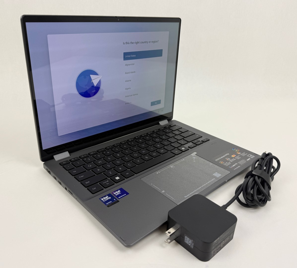 Asus VivoBook Flip TP3407SA-DS74T 14" OLED Touch Ultra 7 256V 16GB 1TB W11H 2in1