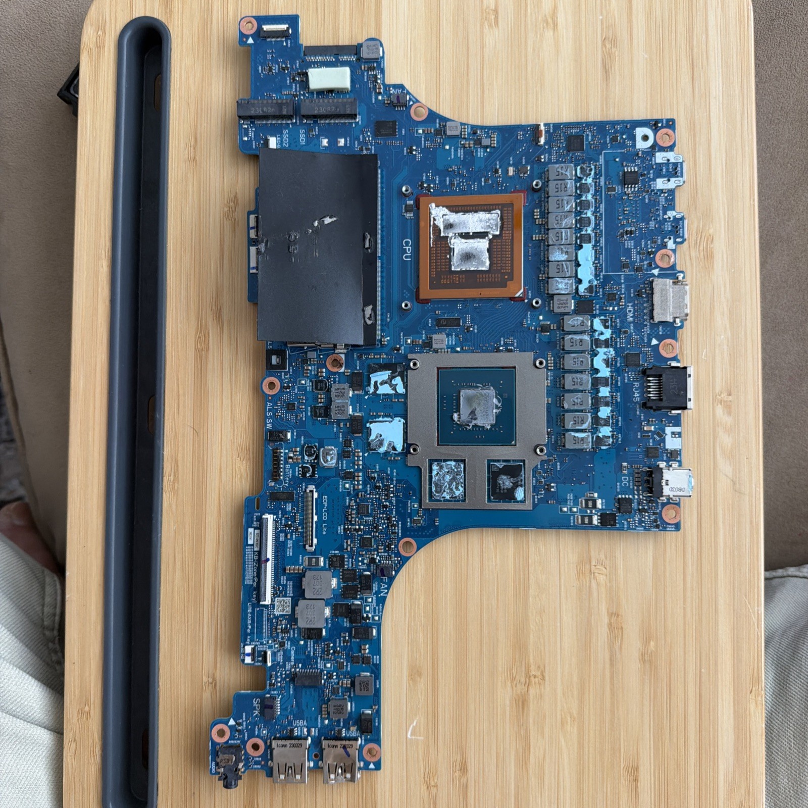 ASUS ROG Strix G17 G713PV-WS94 Laptop Motherboard RTX 4060 Working Pull
