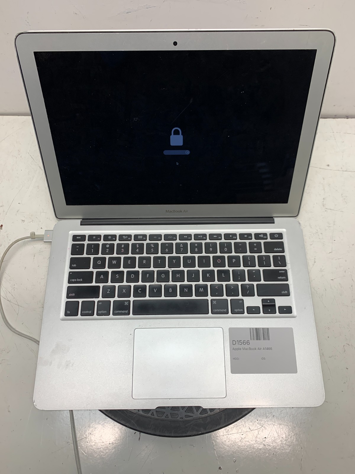 Apple MacBook Air A1466 NO HDD - FIRMWARE LOCKED