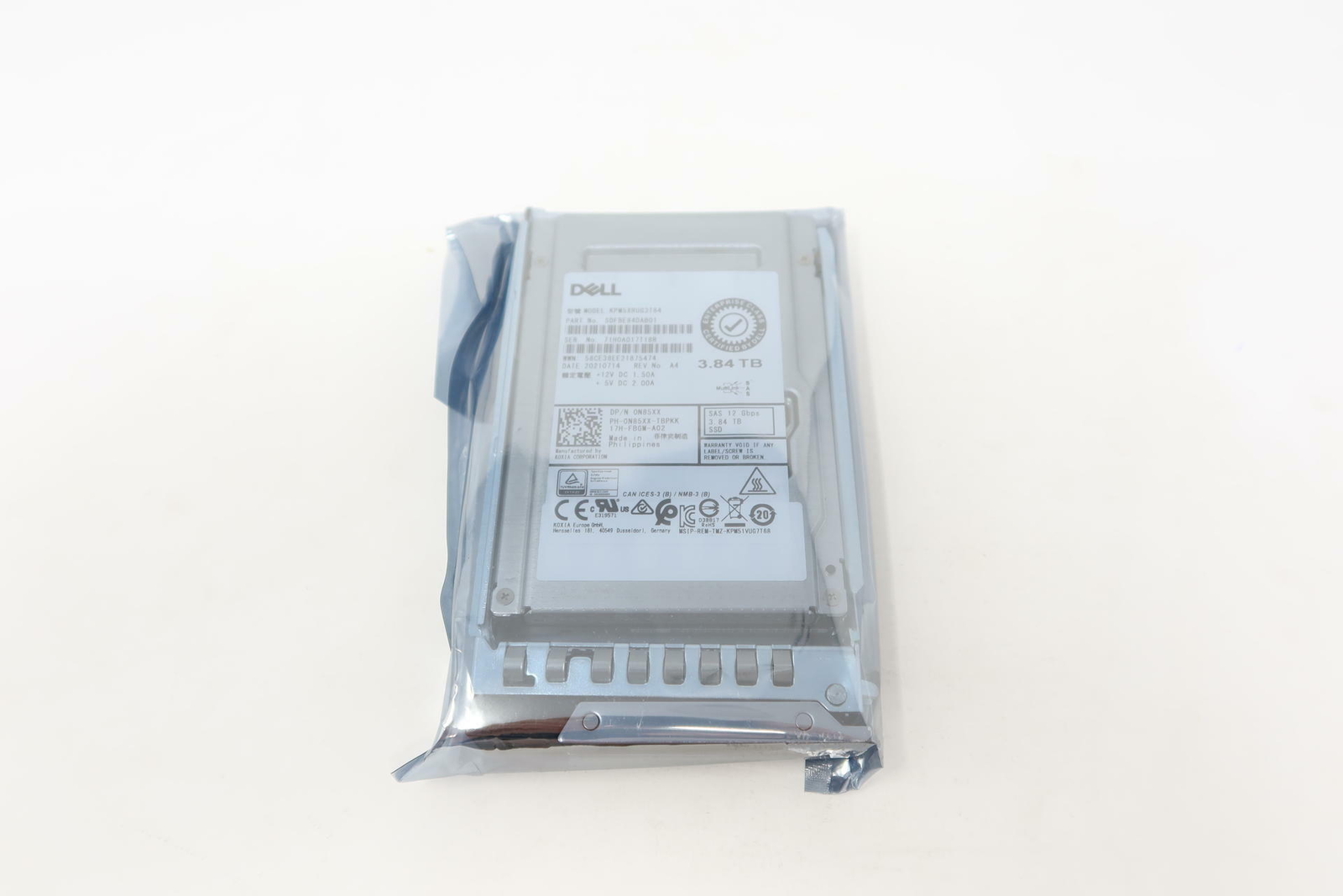 3.84TB DELL SAS 12G RI 2.5"G14 SSD for R540 R640 R6415 R740XD2 R7415 R660XS R960