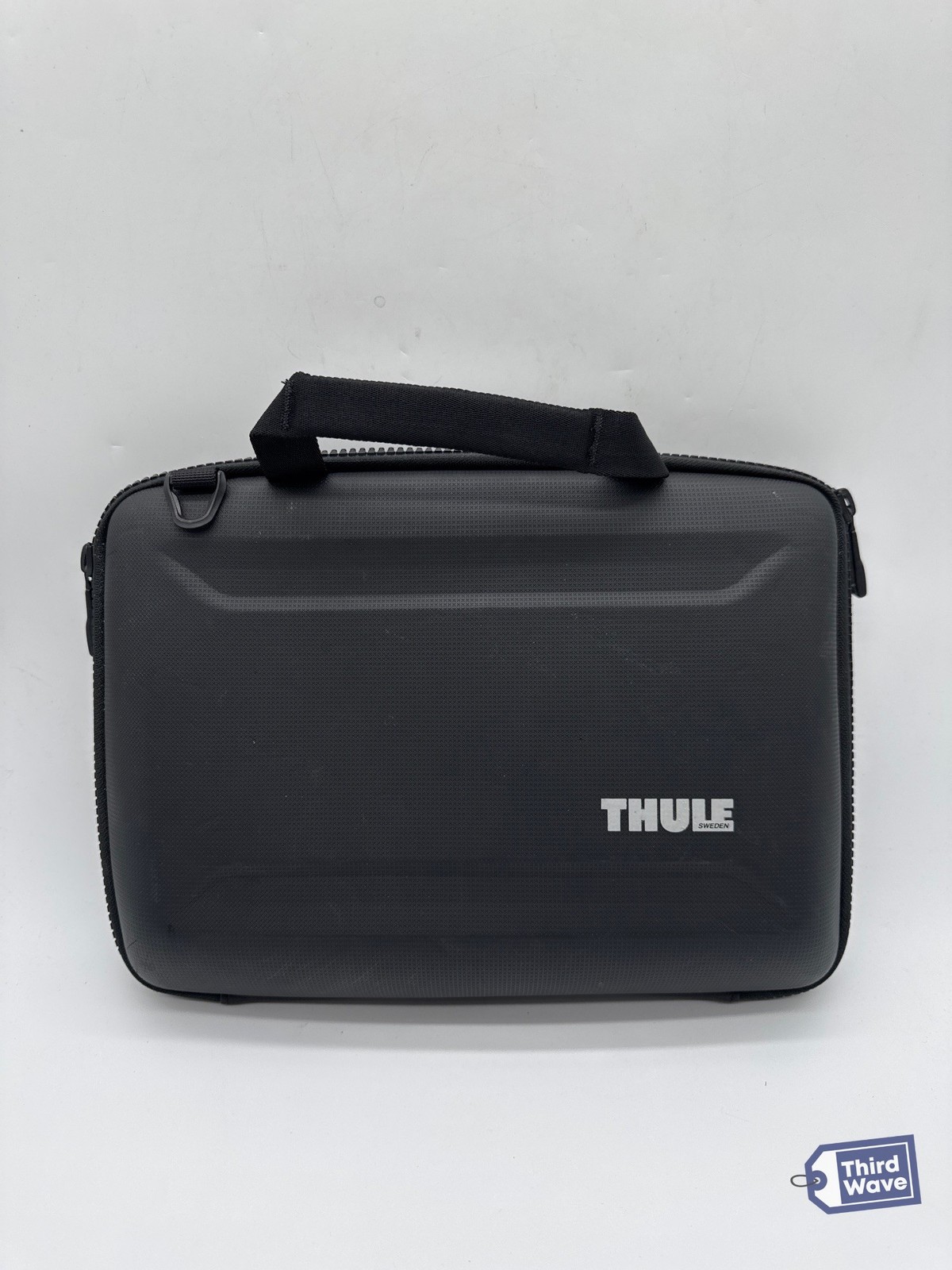 Thule Gauntlet Attache Briefcase for 14"-13" MacBook Pro Air PC Black