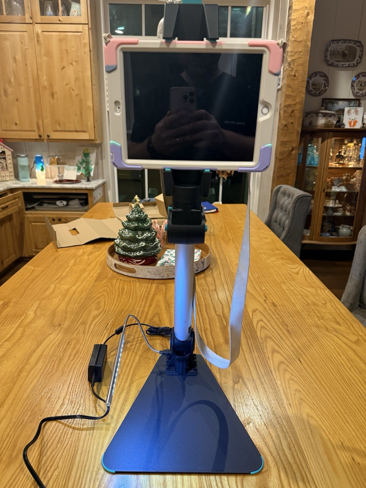 ProComputing  Corp. Justand V2e 99600 Adjustable iPad or Tablet Table Top Stand