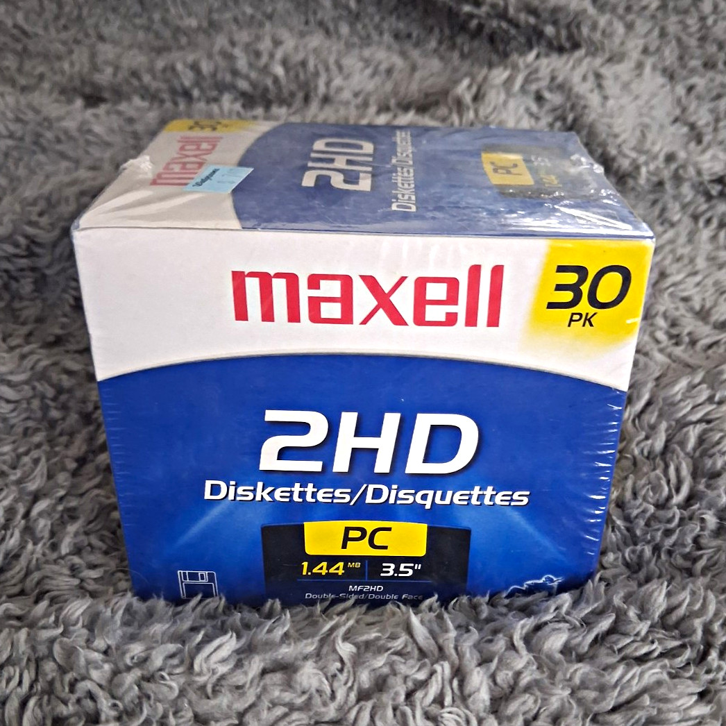 Maxell 3.5" Floppy Disks 30-Pack 2HD 1.44MB PC Formatted NEW Factory Sealed