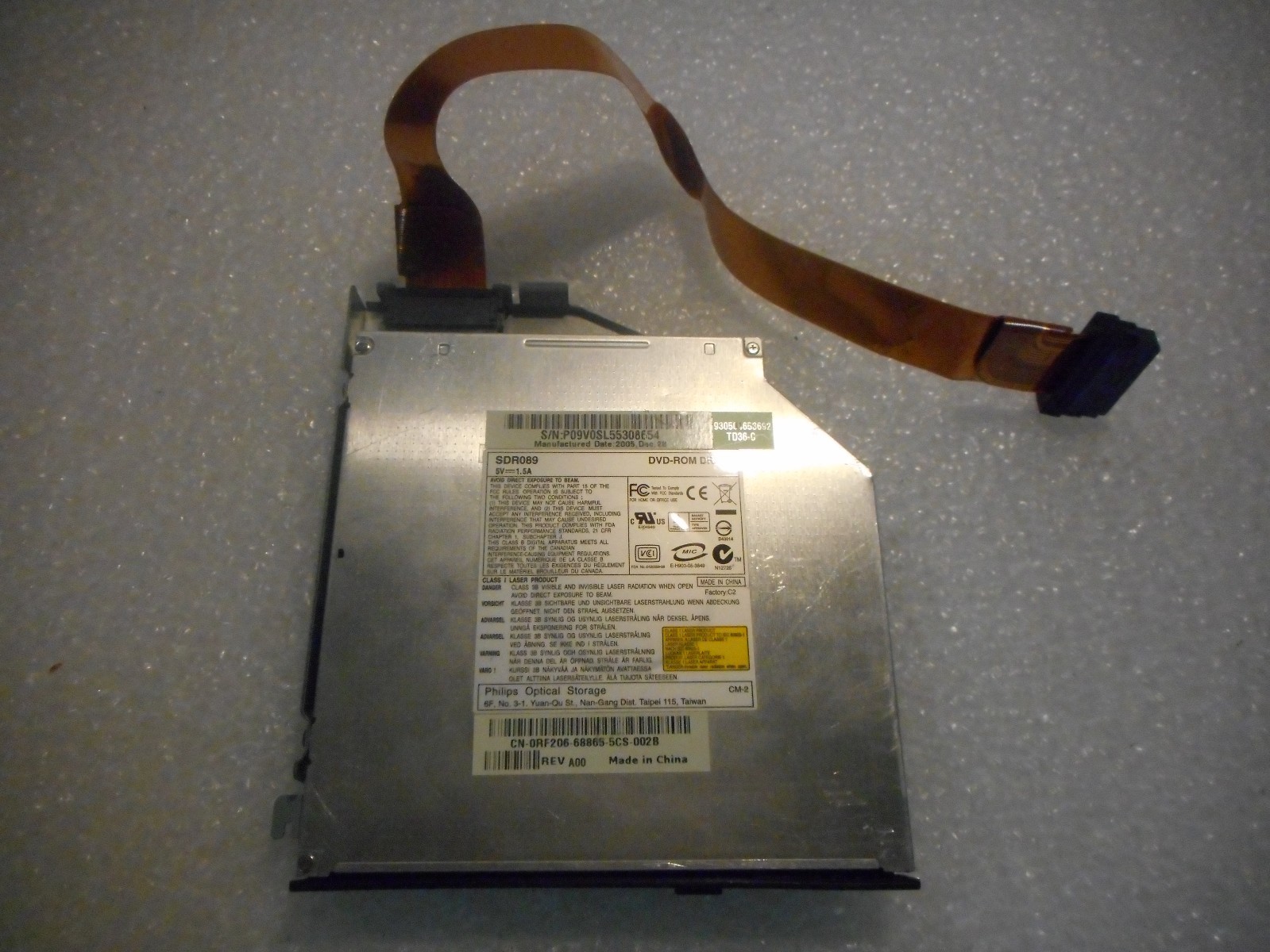 Philips Optical Storage SDR089 Slim DVD-ROM Drive Dell W\Tray&Cable THB02 RF206 