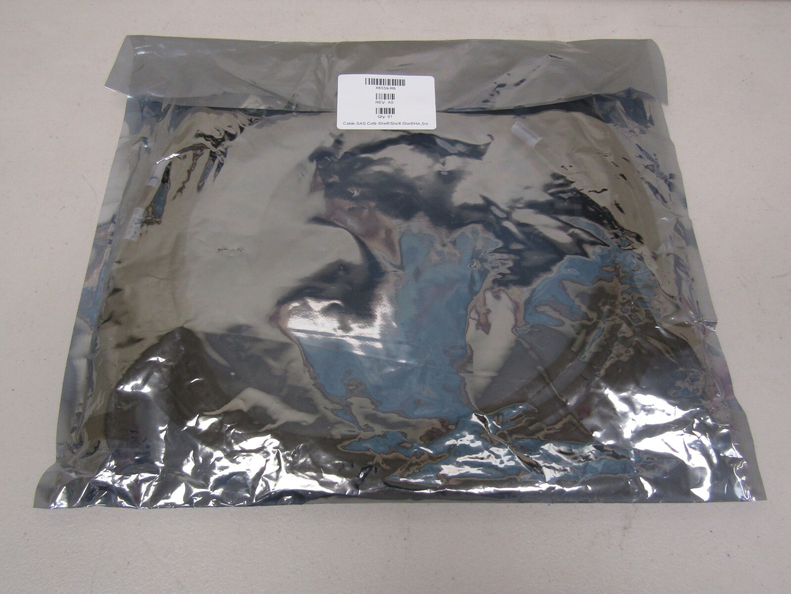 Netapp X6559-R6 Shelf to Shelf QSFP to QSFP 5M Cable *New*