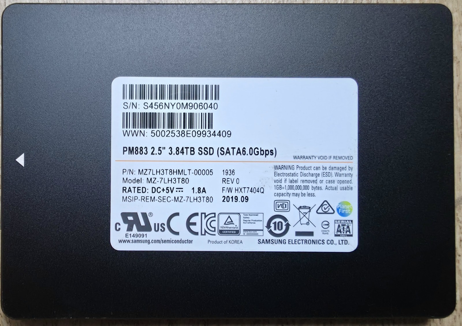 Samsung PM883 3.84TB 2.5" SATA III Enterprise SSD - Black (MZ7LH3T8HMLT-00005)