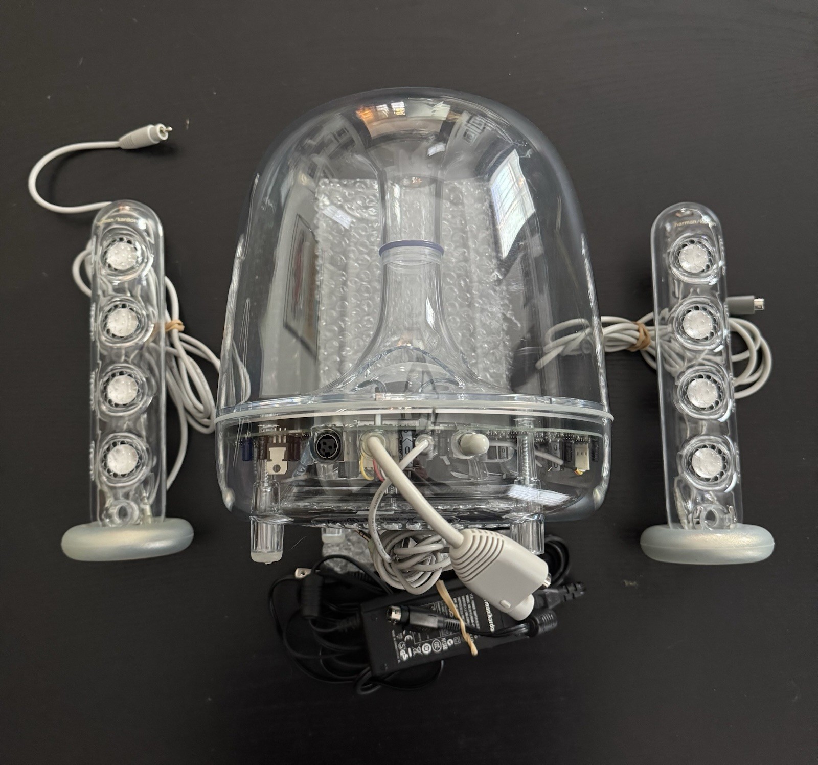 Harman Kardon SoundSticks II  Sound System Complete and Works. XLNT