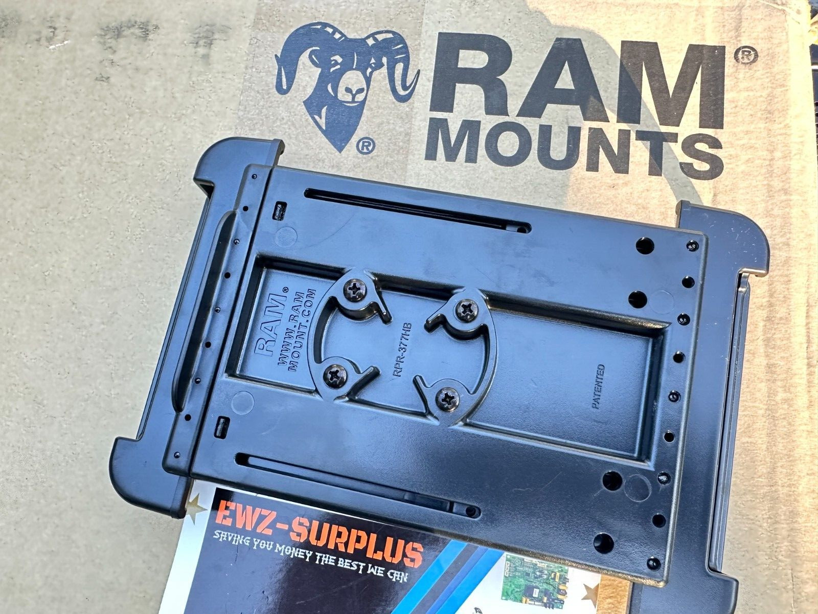 RAM Mount Tablet Mount Tab-Tite Cradle for 7-8" 8.4" Tablets RAM-HOL-TAB23U NEW