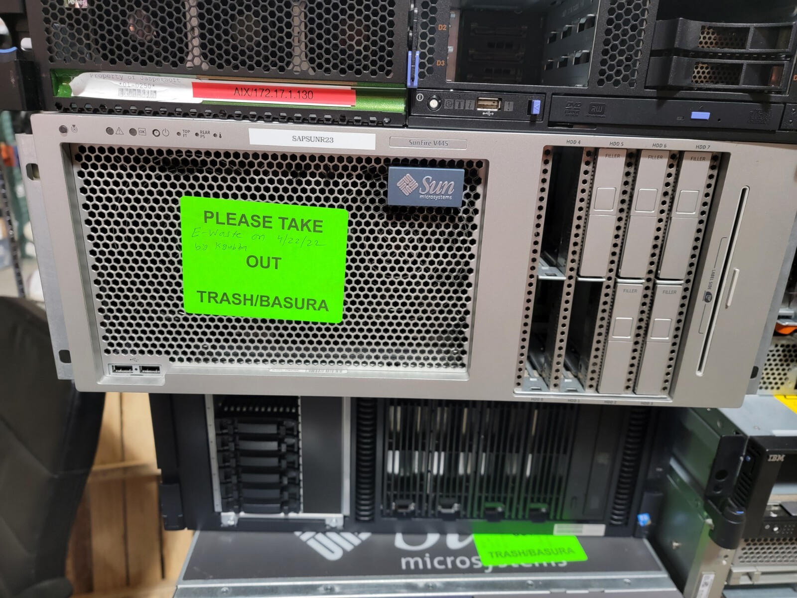 Sun SunFire V445 Rackmount Server with CPU and RAM