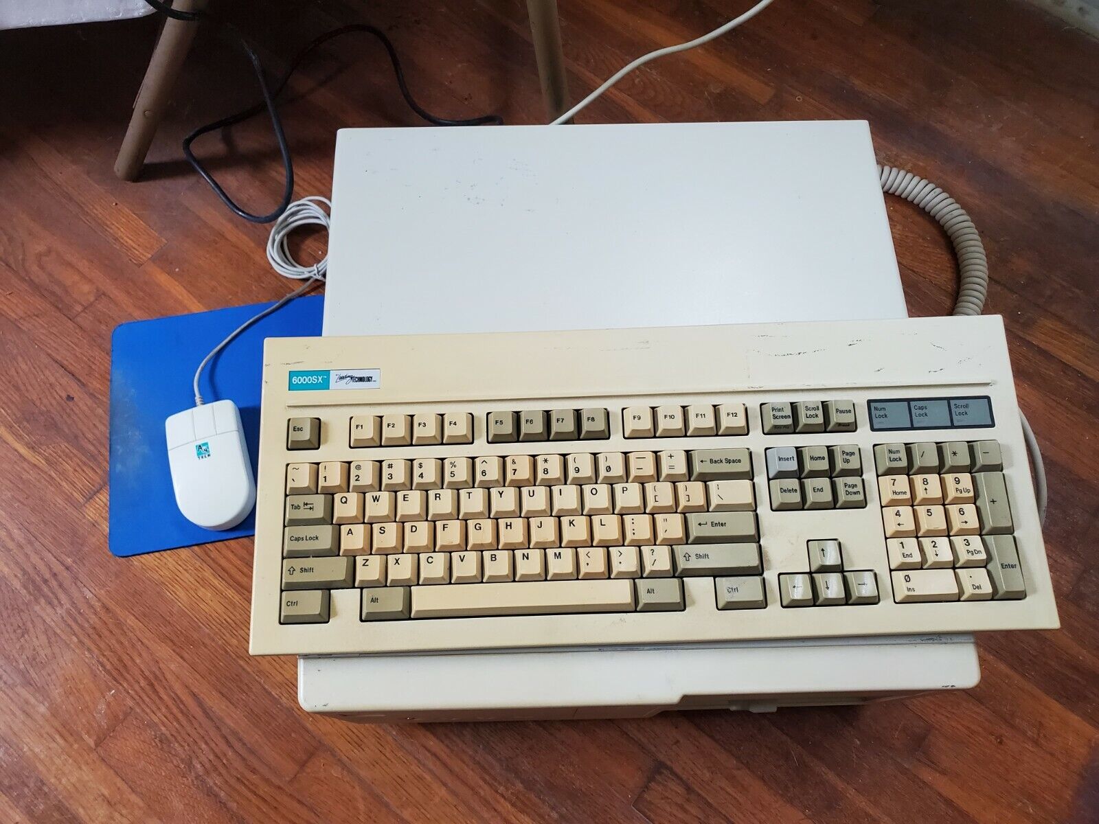 Working Turbo 386 computer complete set 
