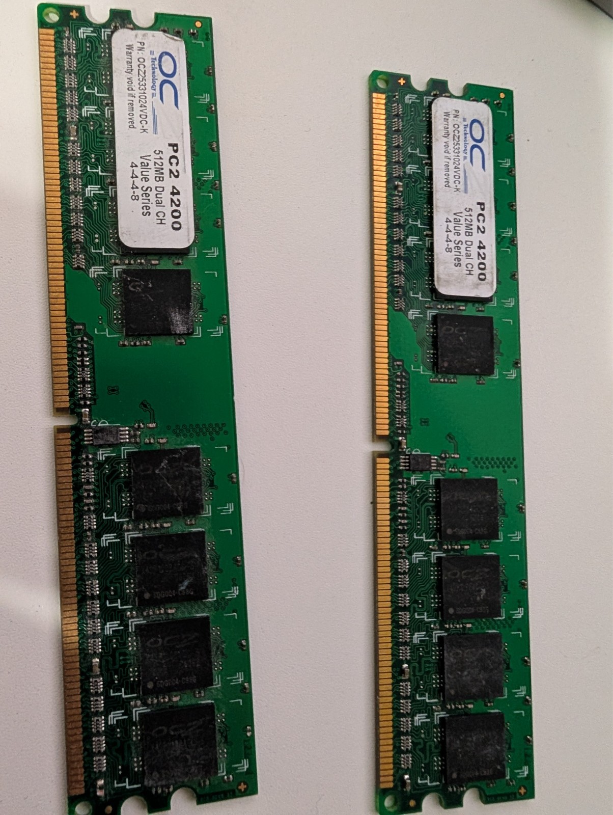 PC2-4200 512MB Dual Channel – OC Technology