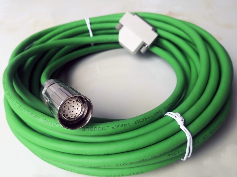 1PCS NEW SIEMENS Encoder Cable 6FX5002-2CA72-1BF0 15M FedEx or DHL