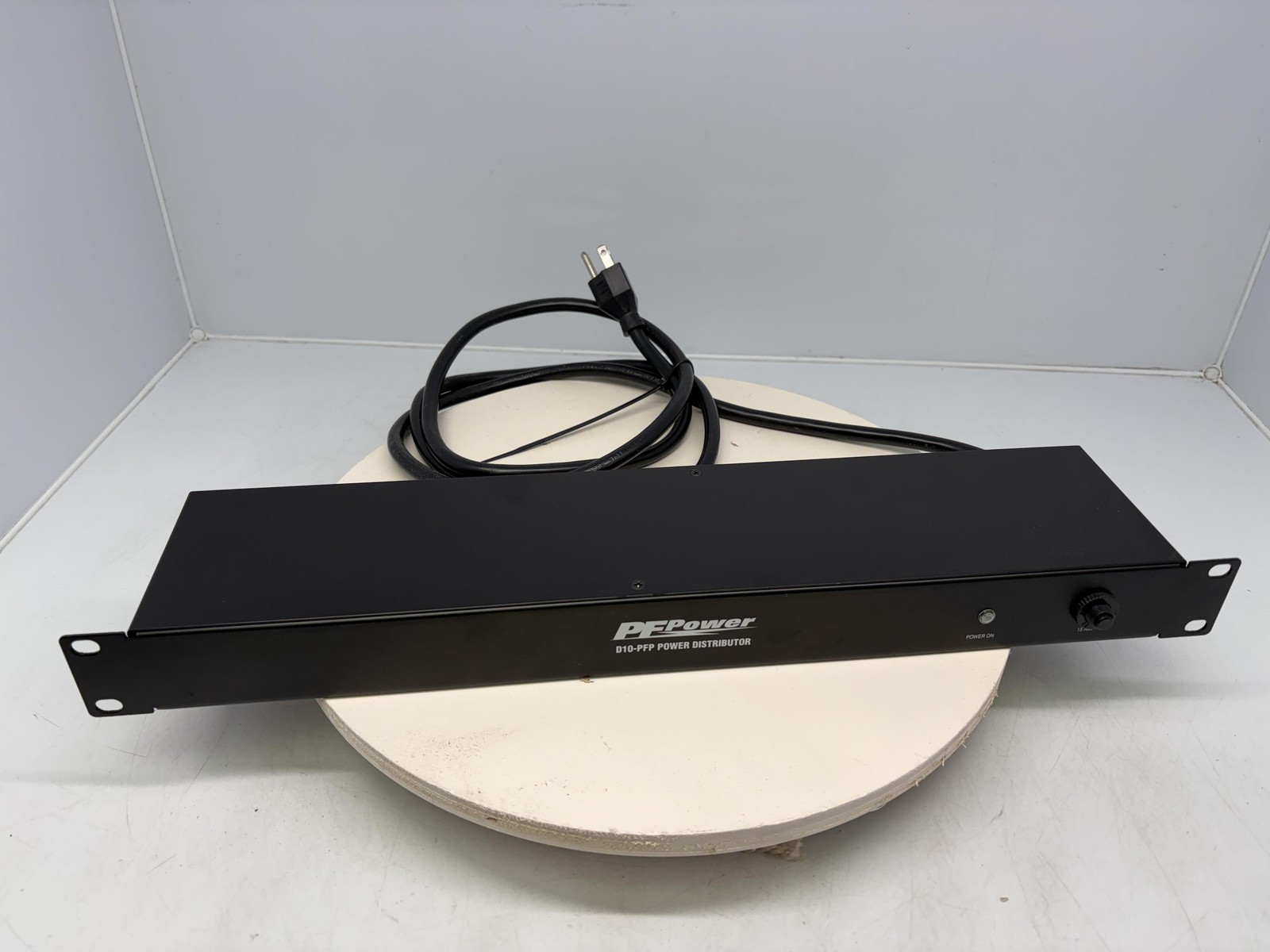 PF Power D10-PFP Rack Mount Power Distributor 10 Outlet 1U Tested Working