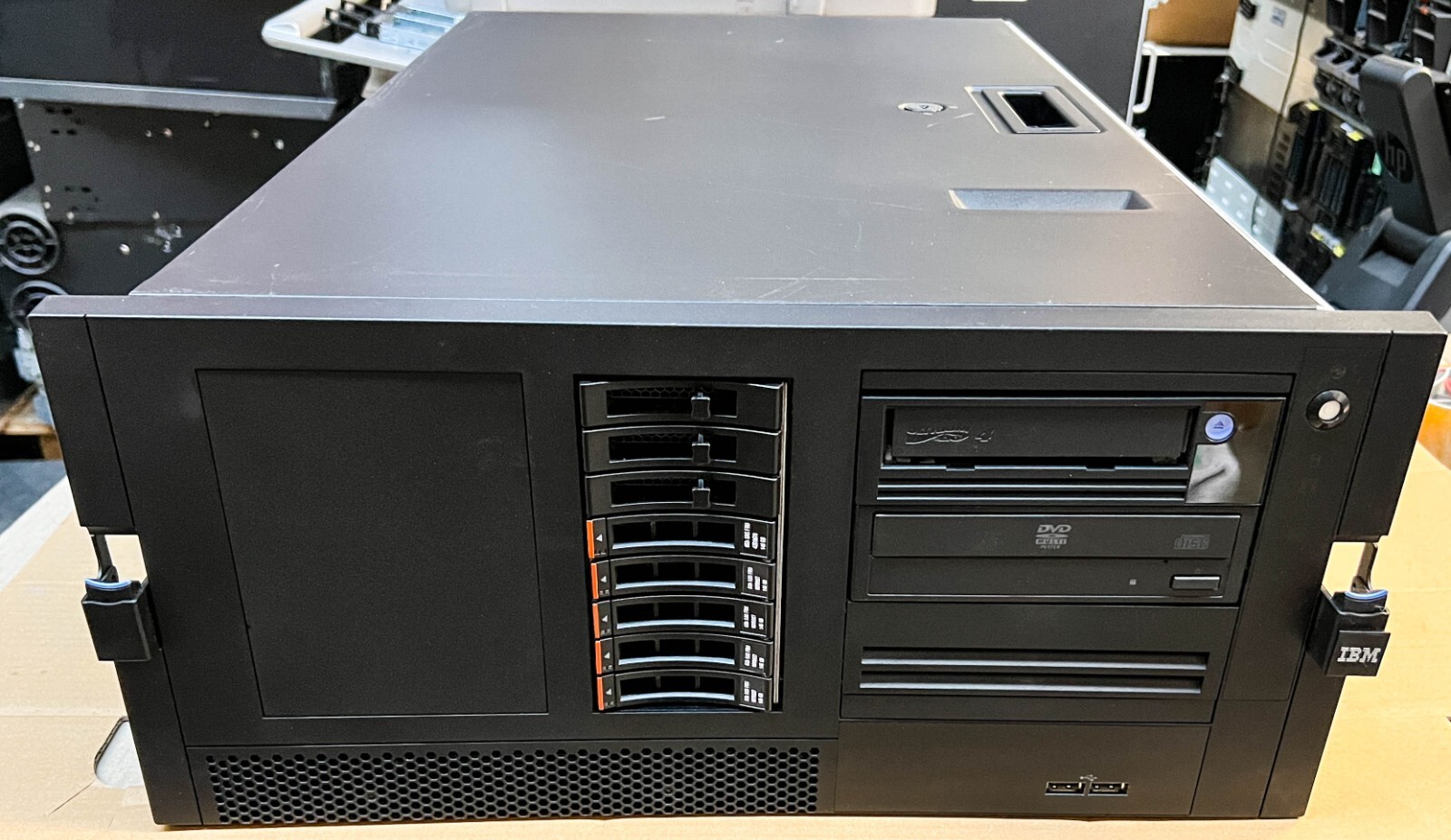 IBM System x3500 M4 2x Xeon E5640 @2.67GHz 48GB 5x146GB 2xCards 2xPSU