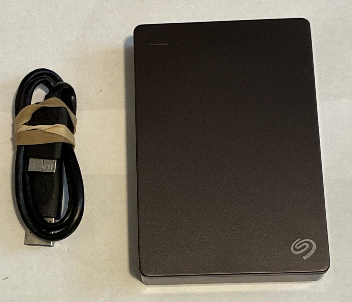 Seagate Backup Plus (SRD00F1) 4TB External Portable Hard Drive. Tested