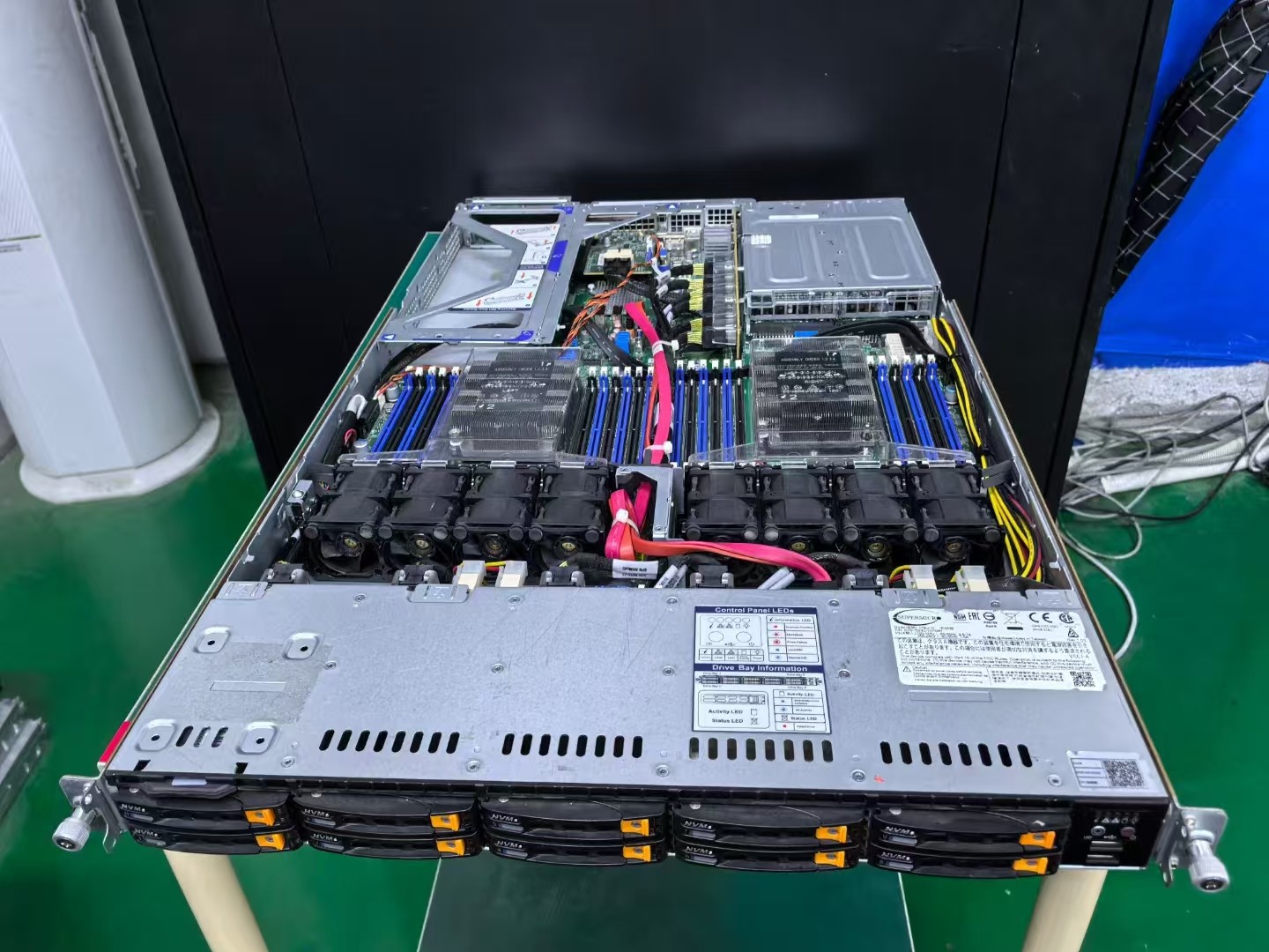 Supermicro SYS-1029U-TN10RT 1U Server 10X2.5"（10*NVME）With 2x 750W PSU