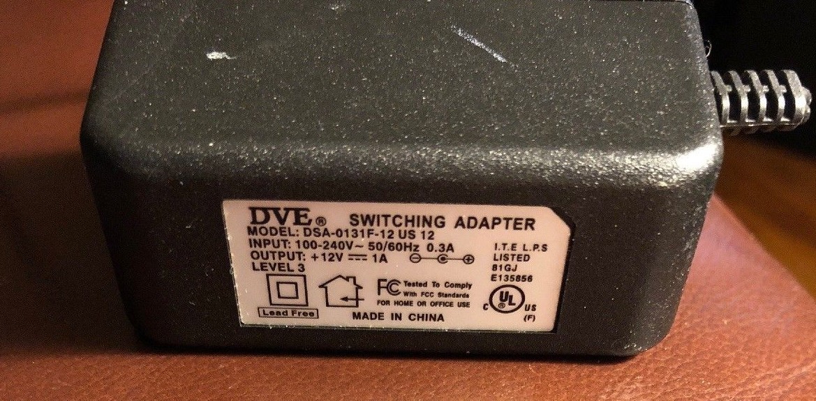 GENUINE VONAGE  DSA-18W-12  DVE SWITCHING ADAPTER 12VDC 1.5A - 60 INCH LONG CORD