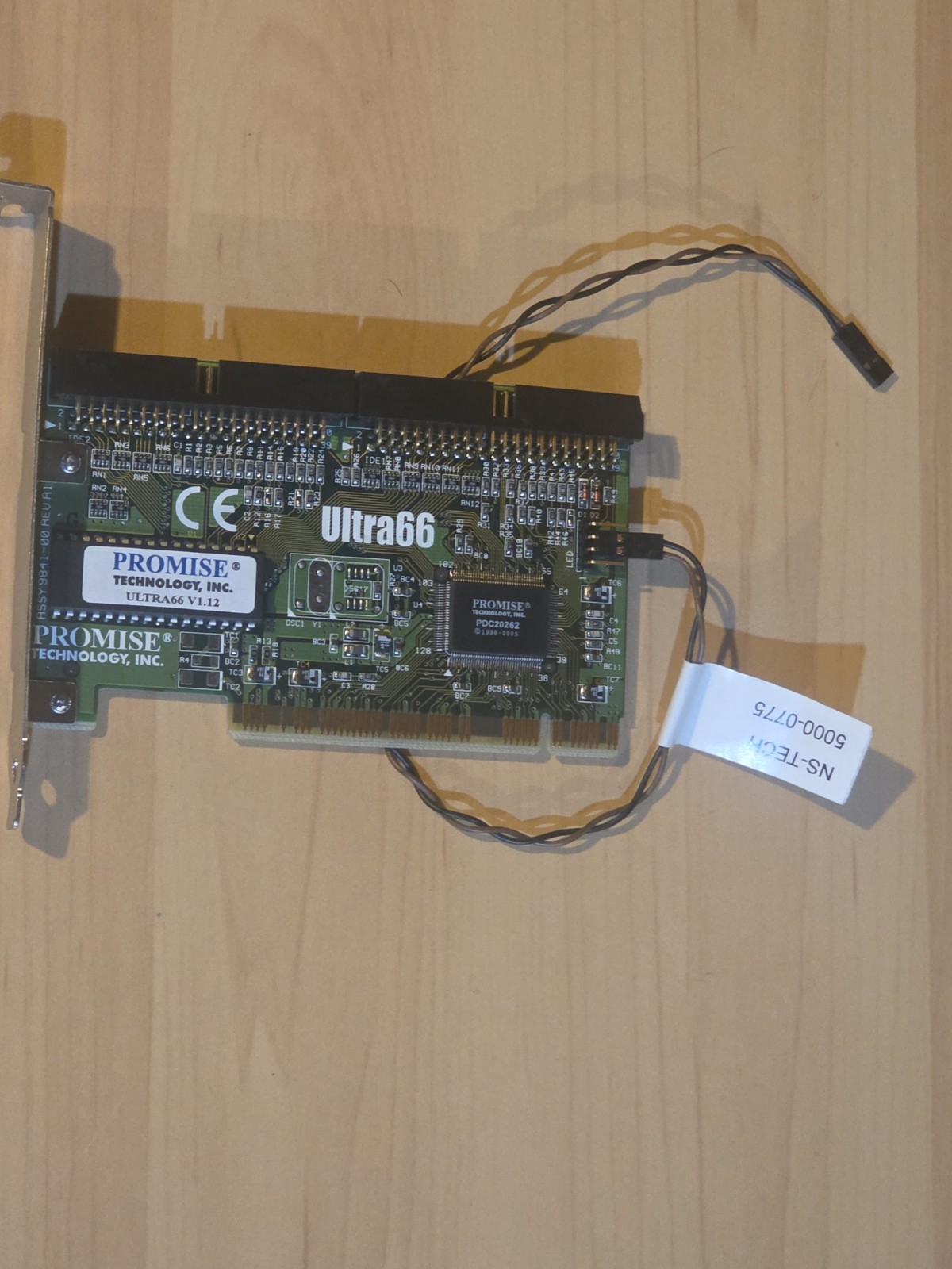 Promise Ultra66 IDE  Controller  2  channel  Ultra ATA/66  PDC20262